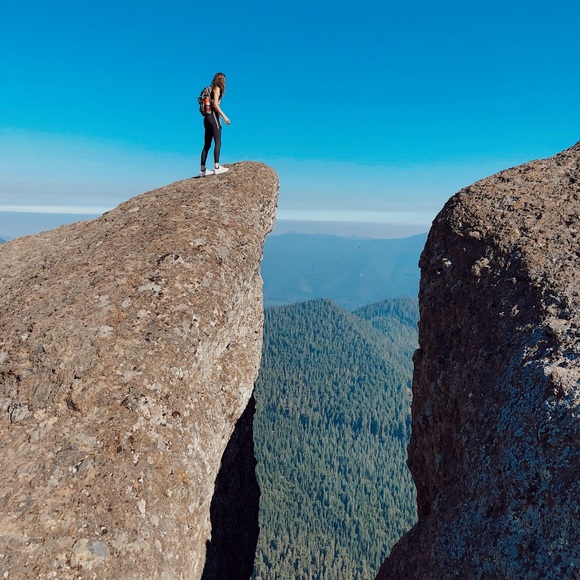 Shop with confidence, learn about me 😊 - Picture 2 of 8